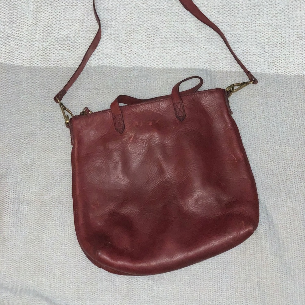 Madewell transport crossbody in burgundy